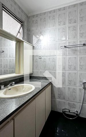 Apartamento para alugar com 205m², 4 quartos e 1 vagaBanheiro Suíte