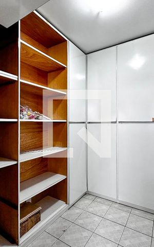 Apartamento para alugar com 205m², 4 quartos e 1 vagaQuarto de Serviço