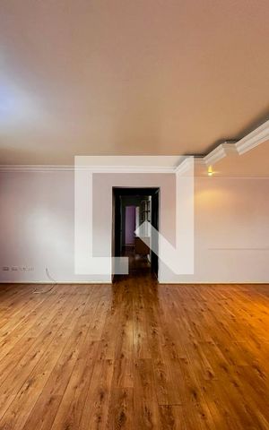Apartamento para alugar com 205m², 4 quartos e 1 vagaSala
