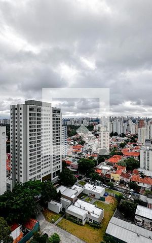 Apartamento para alugar com 205m², 4 quartos e 1 vagaVista