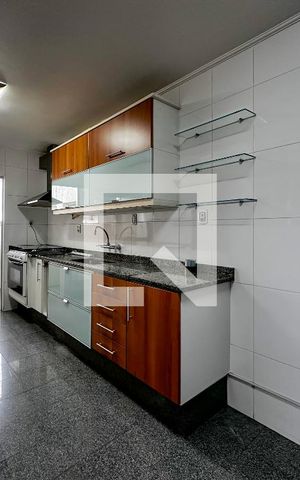 Apartamento para alugar com 205m², 4 quartos e 1 vagaCozinha