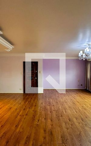 Apartamento para alugar com 205m², 4 quartos e 1 vagaSala