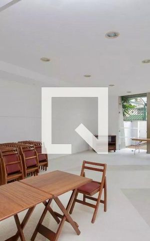 Apartamento para alugar com 205m², 4 quartos e 1 vaga Apartamento para alugar com 205m², 4 quartos e 1 vagaÁrea comum