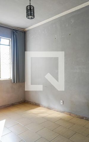 Casa à venda com 214m², 5 quartos e 2 vagas Casa à venda com 214m², 5 quartos e 2 vagasSuite 2 andar