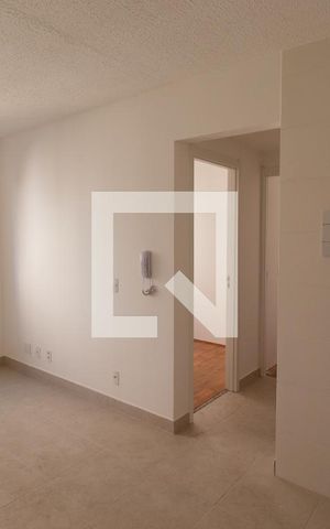 Apartamento para alugar com 33m², 2 quartos e sem vaga Apartamento para alugar com 33m², 2 quartos e sem vagaÁrea de Serviço