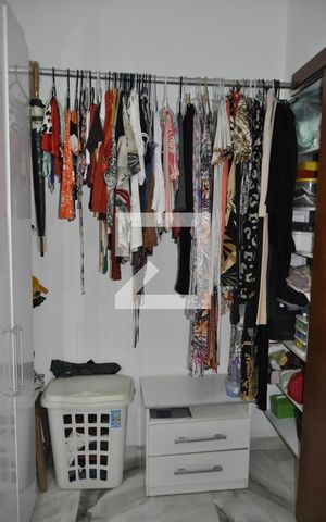 Casa à venda com 100m², 3 quartos e 10 vagasCloset