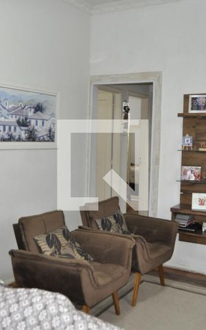 Casa à venda com 100m², 3 quartos e 10 vagasSala