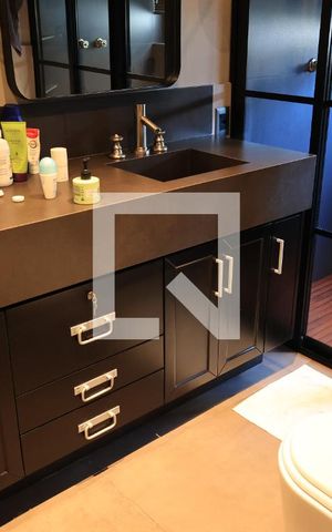 Apartamento para alugar com 90m², 1 quarto e 1 vaga Apartamento para alugar com 90m², 1 quarto e 1 vagaBanheiro da Suíte