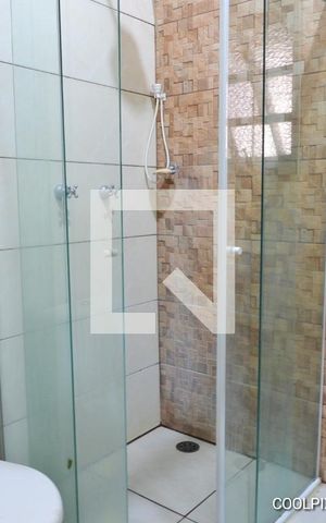 Casa à venda com 240m², 3 quartos e 5 vagasBanheiro 1