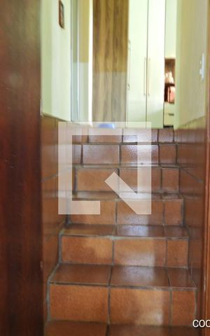 Casa à venda com 240m², 3 quartos e 5 vagasCorredor