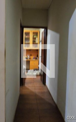 Casa à venda com 240m², 3 quartos e 5 vagasCorredor