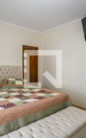 Casa à venda com 312m², 3 quartos e 4 vagasQuarto Suíte