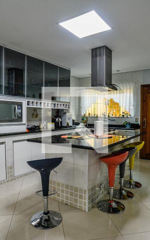 Casa à venda com 312m², 3 quartos e 4 vagasCozinha