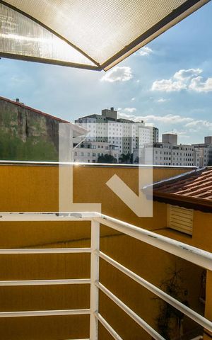 Casa à venda com 312m², 3 quartos e 4 vagasSacada Quarto 3