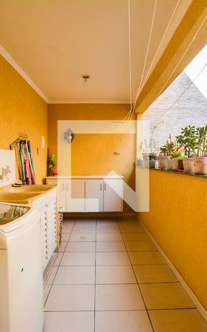 Casa à venda com 312m², 3 quartos e 4 vagasÁrea de Serviço