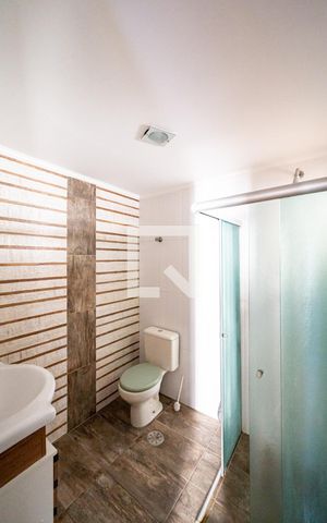 Apartamento à venda com 80m², 3 quartos e 1 vaga Apartamento à venda com 80m², 3 quartos e 1 vagaBanheiro Social