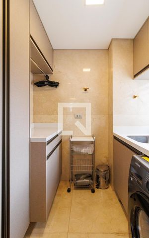Apartamento para alugar com 180m², 2 quartos e 3 vagas Apartamento para alugar com 180m², 2 quartos e 3 vagasÁrea de Serviço