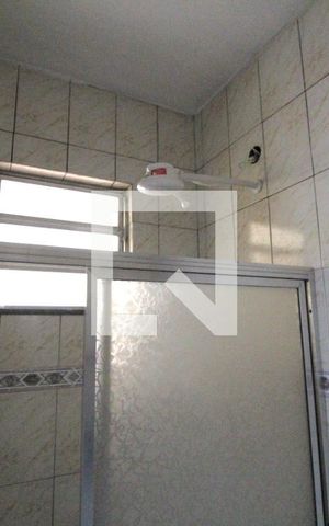 Casa à venda com 336m², 3 quartos e 2 vagasBanheiro da suíte 1