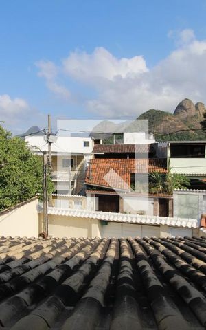 Casa à venda com 336m², 3 quartos e 2 vagasSuíte 2 - Vista