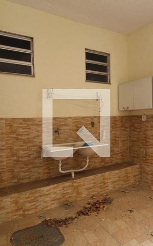 Casa à venda com 336m², 3 quartos e 2 vagasÁrea de serviço