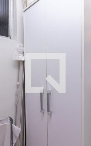 Apartamento à venda com 71m², 2 quartos e 2 vagasQuarto de Serviço
