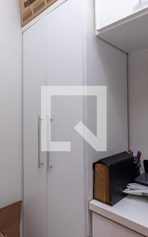 Apartamento à venda com 71m², 2 quartos e 2 vagasQuarto de Serviço