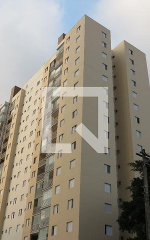 Apartamento à venda com 65m², 2 quartos e 1 vagaFachada