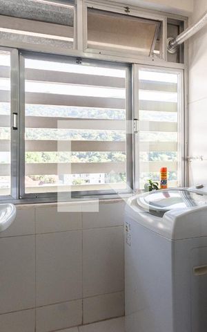 Apartamento à venda com 90m², 3 quartos e 1 vagaÁrea de Serviço