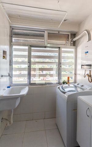 Apartamento à venda com 90m², 3 quartos e 1 vagaÁrea de Serviço