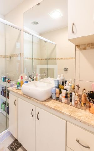 Apartamento à venda com 90m², 3 quartos e 1 vagaBanheiro Suíte