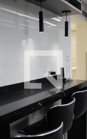 Apartamento à venda com 168m², 4 quartos e 3 vagasCozinha