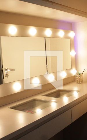Apartamento à venda com 168m², 4 quartos e 3 vagasCloset da suíte 1
