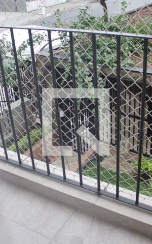 Apartamento à venda com 168m², 4 quartos e 3 vagasVaranda