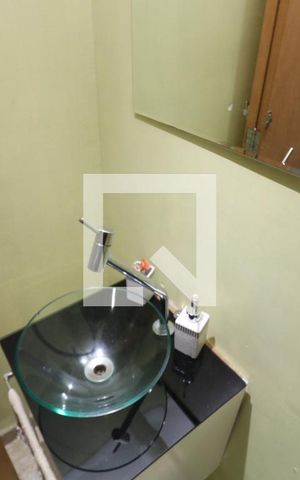 Casa à venda com 140m², 3 quartos e 1 vagaLavabo