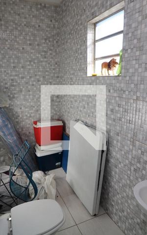Casa à venda com 140m², 3 quartos e 1 vagaBanheiro de serviço