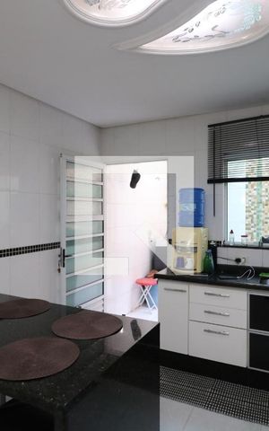 Casa à venda com 140m², 3 quartos e 1 vagaCozinha 