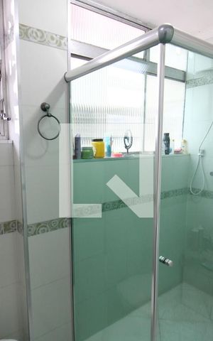 Apartamento à venda com 100m², 2 quartos e 1 vagaBanheiro 2