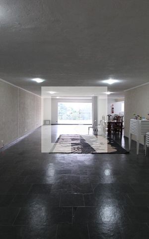 Apartamento à venda com 100m², 2 quartos e 1 vagaÁrea Comum