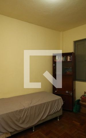 Apartamento para alugar com 69m², 2 quartos e 1 vagaQuarto 1