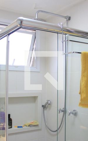 Apartamento à venda com 87m², 2 quartos e 2 vagasBanheiro da Suíte 1