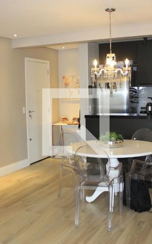 Apartamento à venda com 87m², 2 quartos e 2 vagasSala