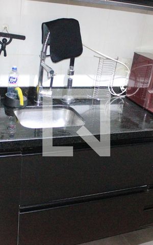 Apartamento à venda com 87m², 2 quartos e 2 vagasCozinha