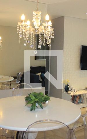 Apartamento à venda com 87m², 2 quartos e 2 vagasSala