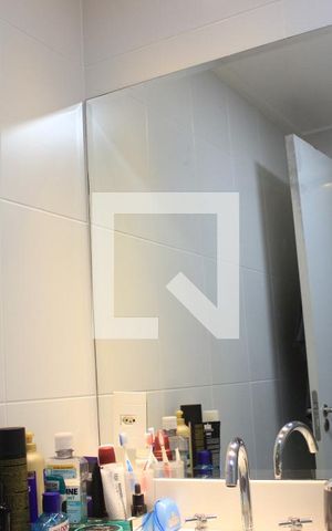 Apartamento à venda com 87m², 2 quartos e 2 vagasBanheiro da Suíte 1