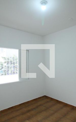 Casa à venda com 65m², 1 quarto e sem vagaQuarto