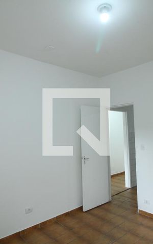 Casa à venda com 65m², 1 quarto e sem vagaQuarto