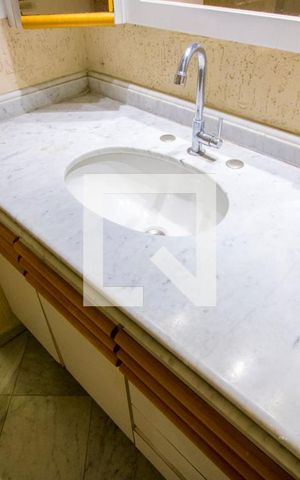 Apartamento à venda com 175m², 3 quartos e 2 vagas Apartamento à venda com 175m², 3 quartos e 2 vagasBanheiro do quarto 1
