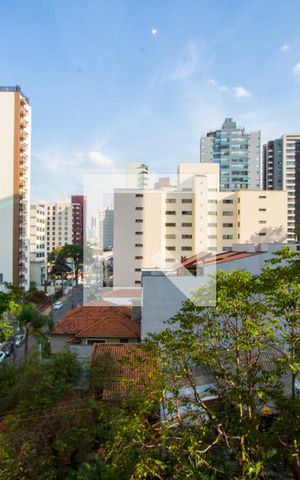 Apartamento à venda com 175m², 3 quartos e 2 vagas Apartamento à venda com 175m², 3 quartos e 2 vagasVista da sala