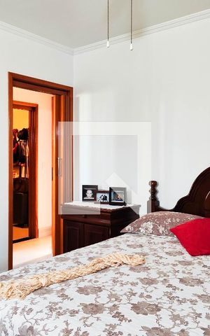Casa à venda com 391m², 3 quartos e 4 vagas Casa à venda com 391m², 3 quartos e 4 vagasSuite 3