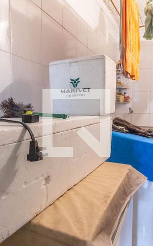 Casa à venda com 254m², 6 quartos e 5 vagas Casa à venda com 254m², 6 quartos e 5 vagasCasa 1 Área de serviço